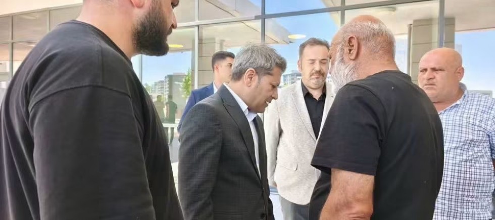 AK Parti Milletvekili Ali Şahin’den Yaralı Öğrenci Ahmet İnal’a Geçmiş Olsun Ziyareti