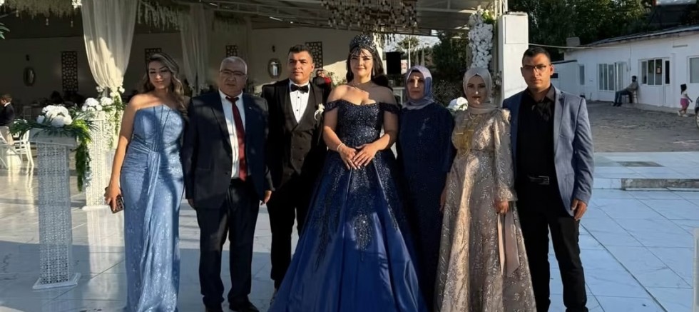 Hakan Can ile Polat ailesinin yeni kraliçesi kızımız Kardelen’in kına gecesi