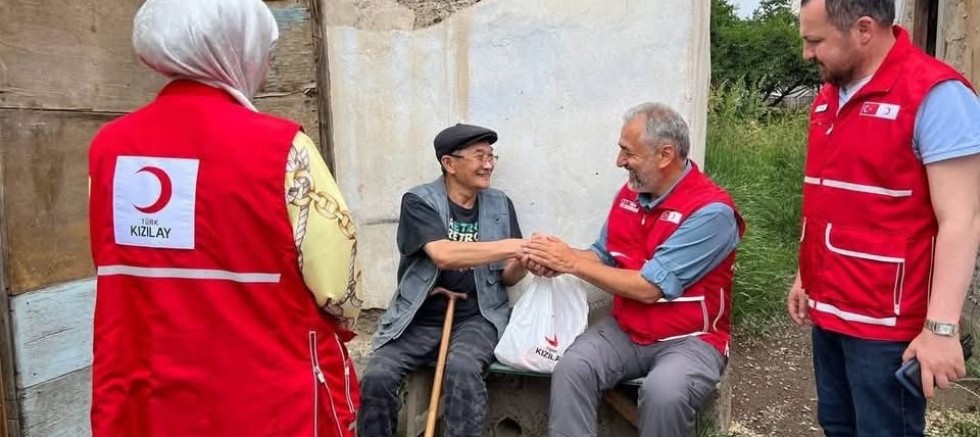 İyilikte Buluşan Gönüller, Umutta Birleşen Yürekler. 