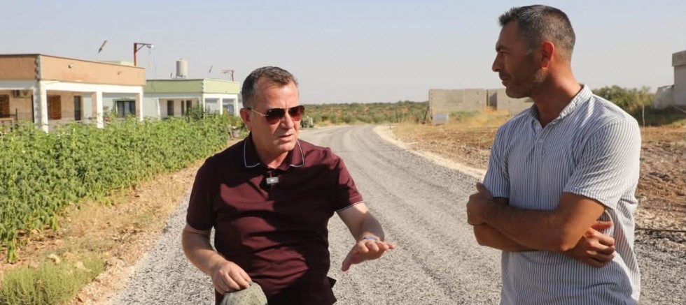 Nizip'teki yol çalışmasına mahalle sakinlerinden esprili yorum: 