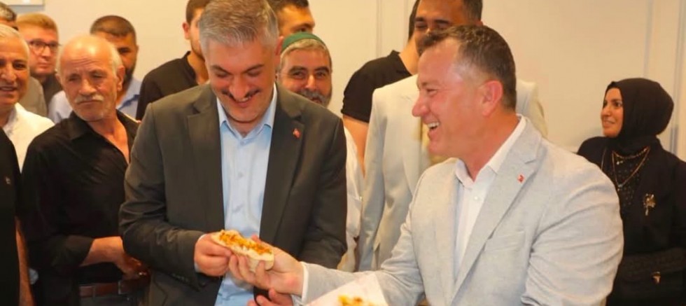 ÖRNEK SİYASETÇİ BAŞKANLARIMIZ.
