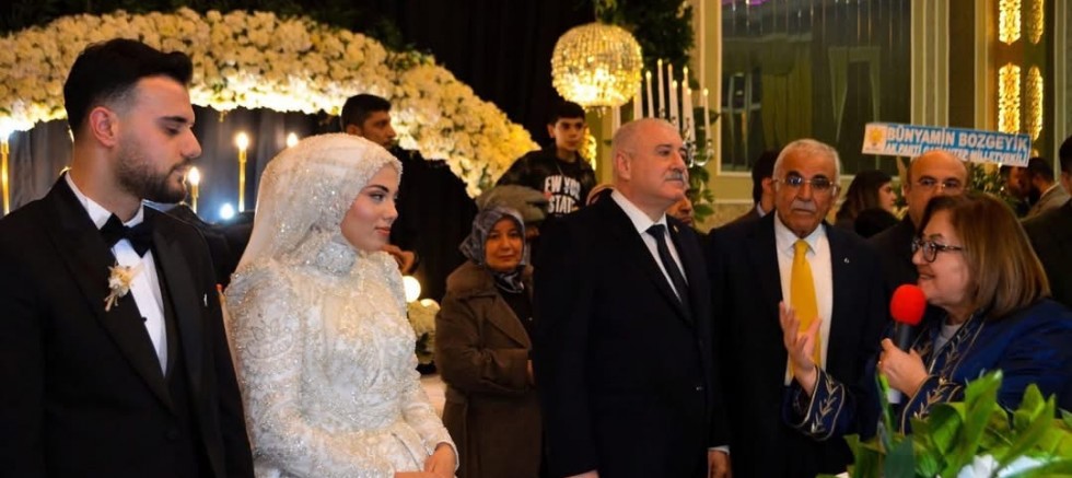 Rümeysa & Emre Akdoğan ve Özdemir Aileleri