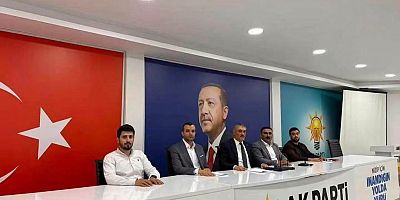 AK Parti Nizip İlçe Teşkilatı İlk Yönetim Kurulu Toplantısını Gerçekleştirdi