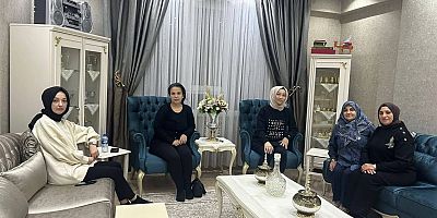 AK Parti Nizip Kadın Kolları Başkanı Rabia Günbay’dan Taziye Ziyareti