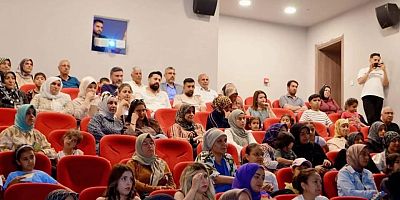BAĞIMLILIKLA MÜCADELE SEFERBERLİĞİ KONULU SÖYLEŞİ GERÇEKLEŞTİRİLDİ