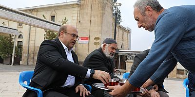 Belediye Başkanı Sarı, vatandaşlarla bir araya geldi