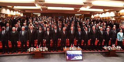 İHRACATIN YILDIZLARI ÖDÜL TÖRENİNDE FİRMALAR ÖDÜLLERİNİ ALDI..