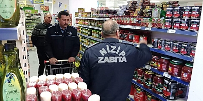 Nizip Belediyesi sahadaki çalışmalarını sürdürüyor