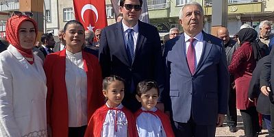 Nizip’te 23 Nisan Ulusal Egemenlik ve Çocuk Bayramı, Kütür Parkı’nda düzenlenen etkinliklerle kutlandı.