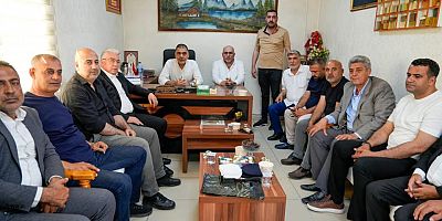 NTO BAŞKANLARIMIZ VE HEYETİMİZDEN MECLİS ÜYEMİZ MUSTAFA DOKTOROĞLU’NA ANLAMLI HAC ZİYARETİ