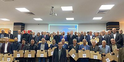 Büyükşehir´den muhtarlara bilgisayar desteği