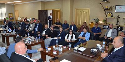 YENİ PARTİ HEYETİNDEN NİZİP TİCARET BORSASI’NA ZİYARET