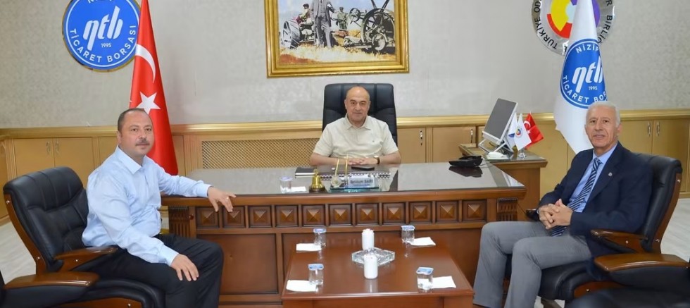 TOBB AKADEMİK DANIŞMANI PROF. DR. FAHRETTİN GÖĞÜŞ’TEN NİZİP TİCARET BORSASI’NA ZİYARET