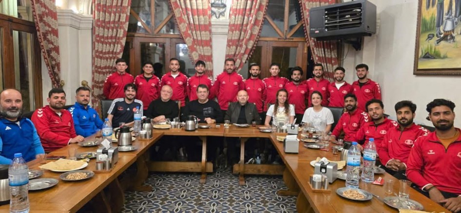 Volkan Group Sporcularına Başkan Çeker morali